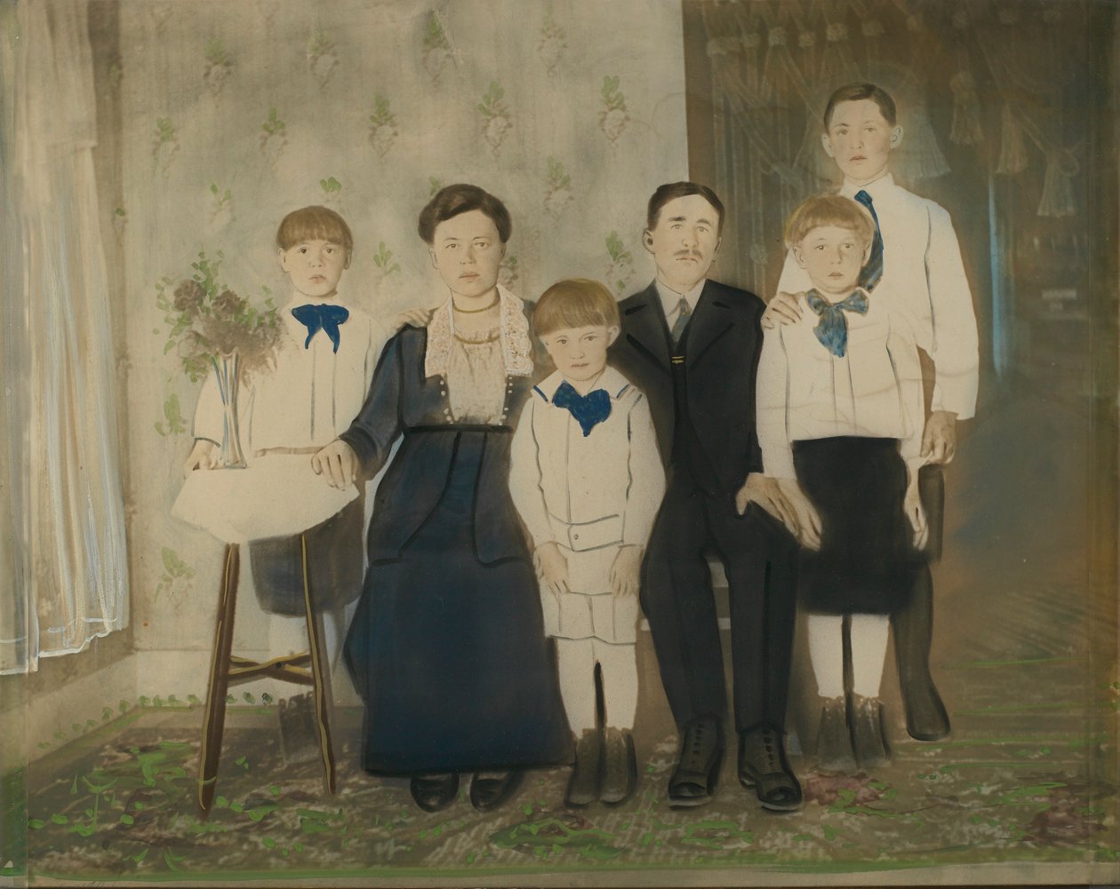 Familienporträt von Unidentified