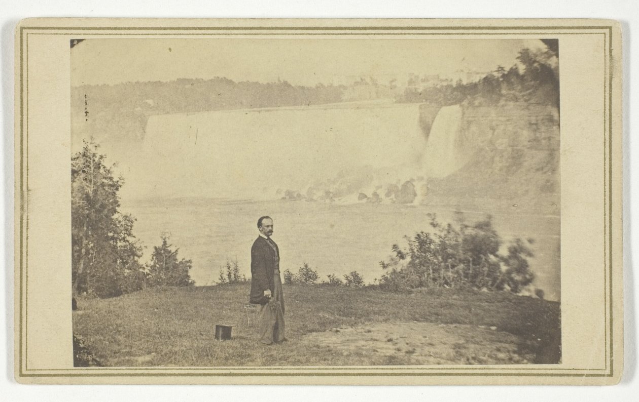Ohne Titel (Mann an den Niagarafällen) von Unknown