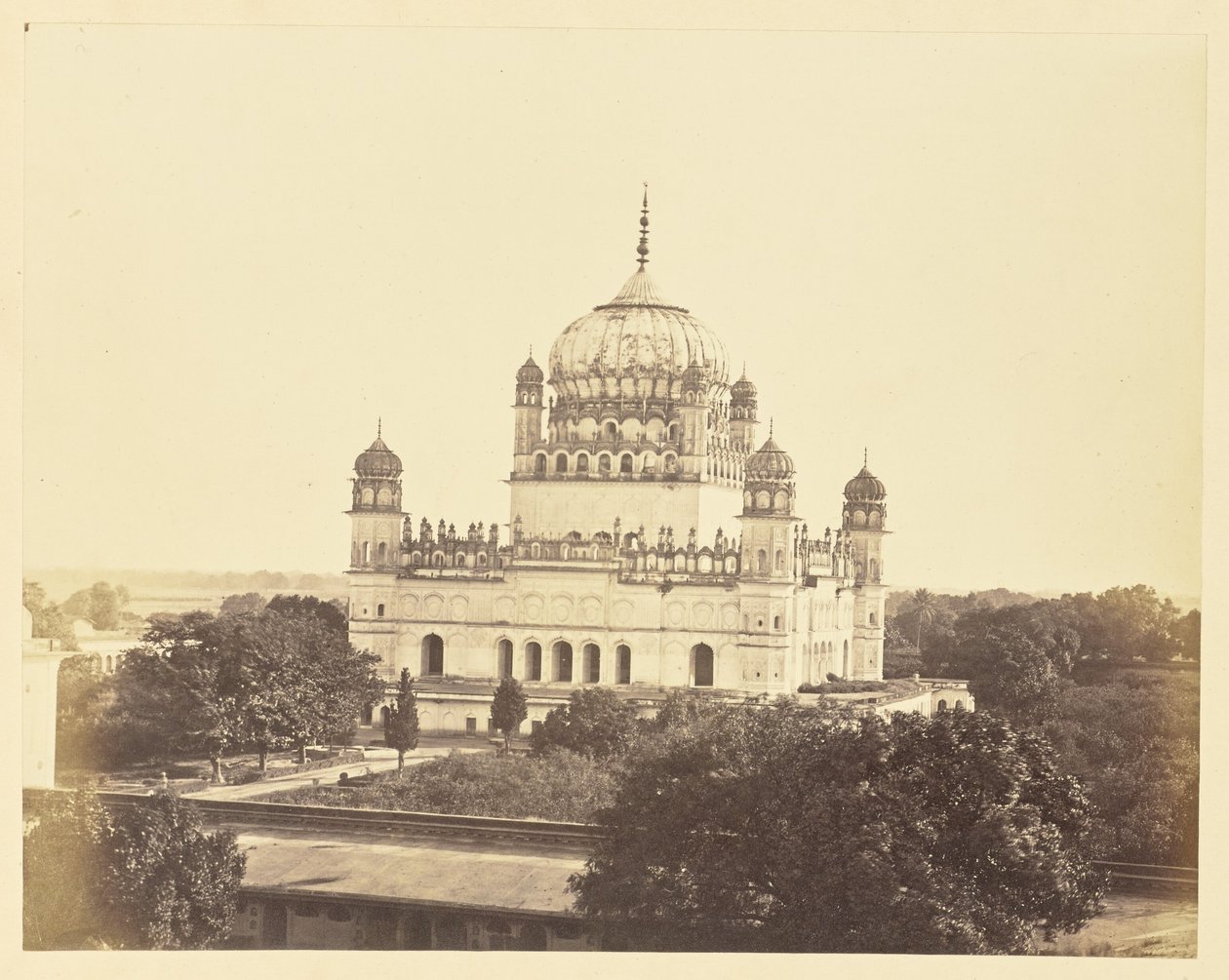 [Mausoleum von Bahu Begum, Faizabad] von Unknown artist/maker