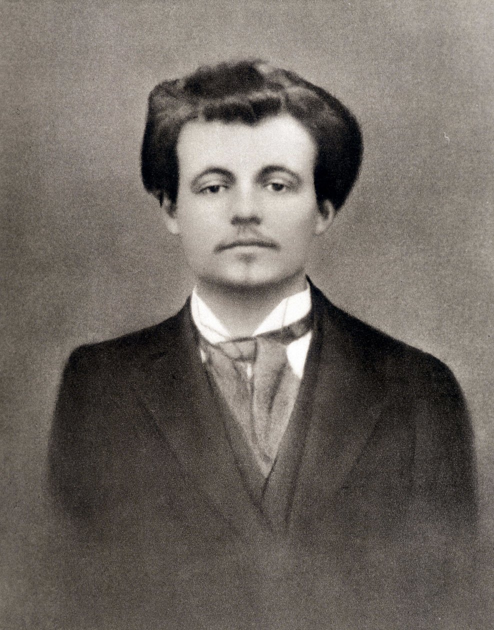 Alfred Jarry, um 1900 von Unknown photographer