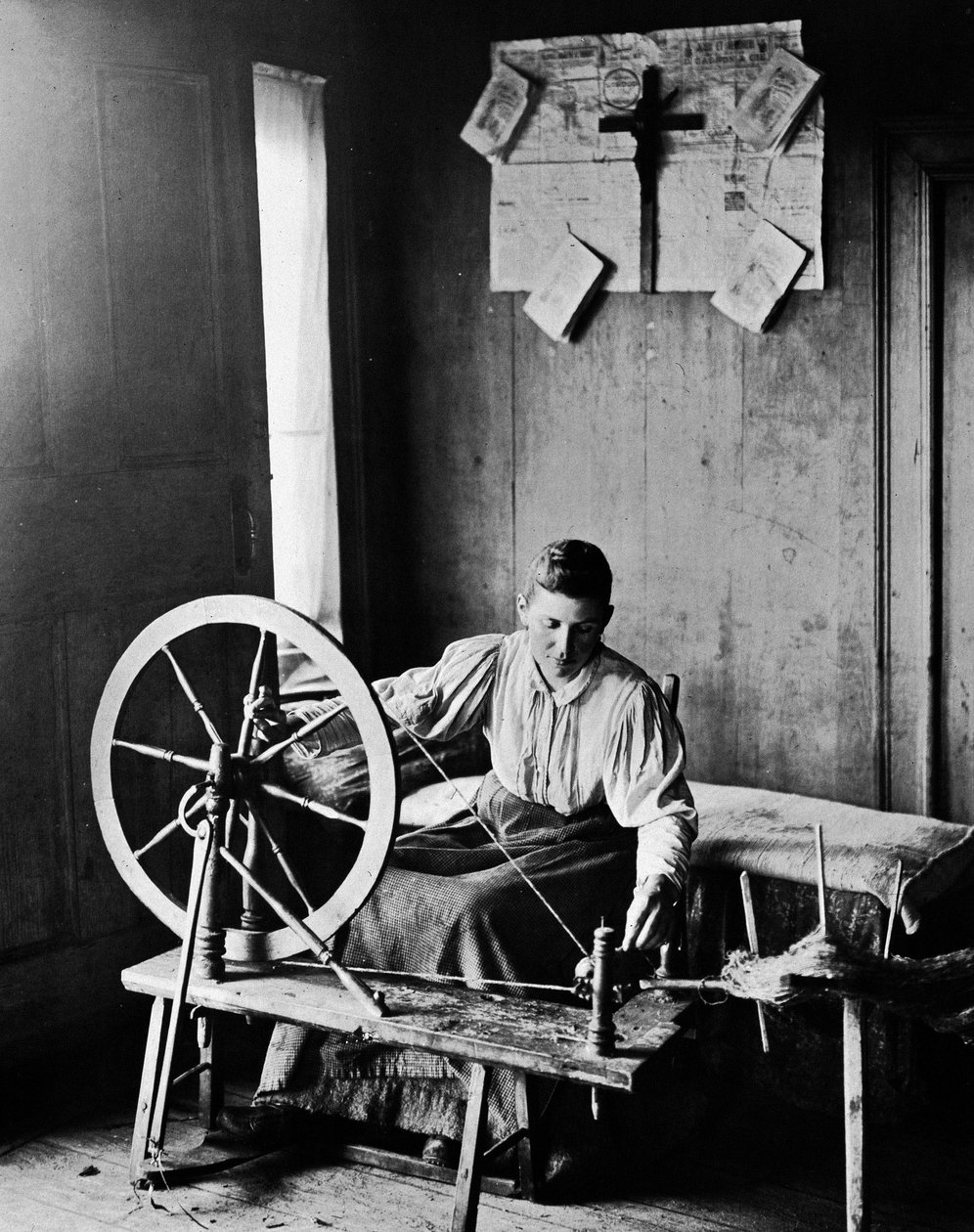 Handwerksweben von Nortman circa 1890 von Unknown photographer