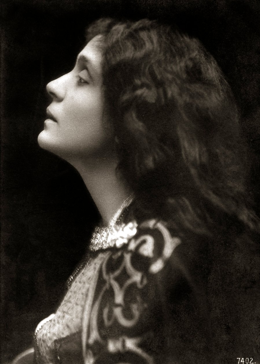 Eleonora Duse - Porträtprofil von Unknown photographer