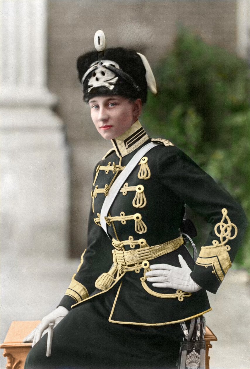 Viktoria Luise von Preußen in Totenkopfhusaren-Uniform von Wilhelm Niederastroth