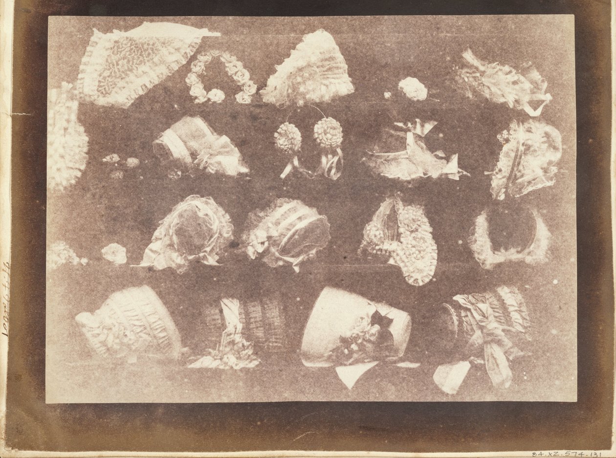 (Das Schaufenster der Modistin) von William Henry Fox Talbot