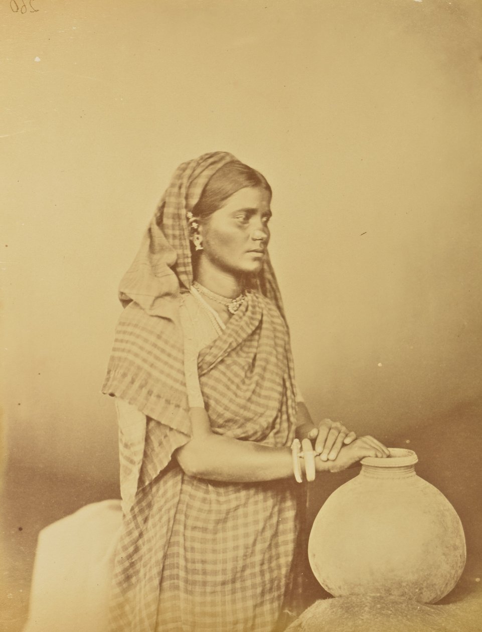 Porträt einer Frau von Willoughby Wallace Hooper