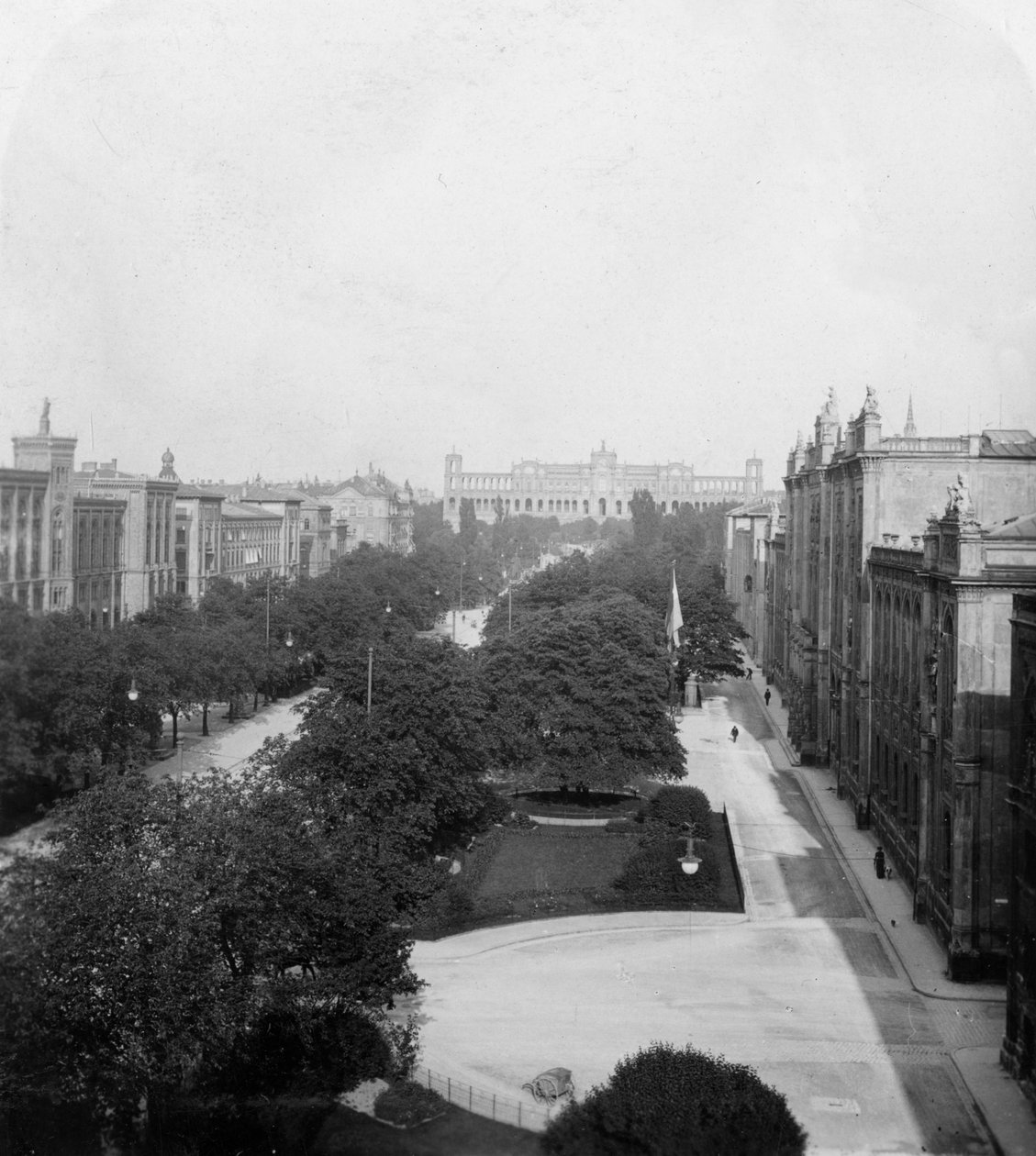 Maximilianstraße, München, Deutschland, um 1900er Jahre von Wurthle and Sons