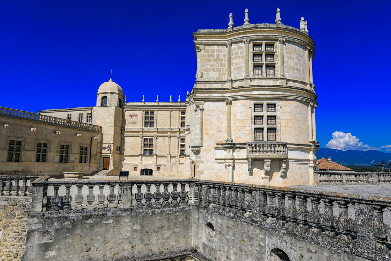 Schloss von Grignan von . .