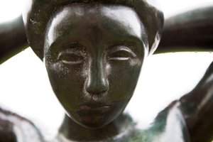 Badende, die ihr Haar ordnet (Detail), 1930