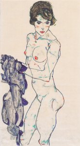 Stehender weiblicher Akt mit blauem Tuch