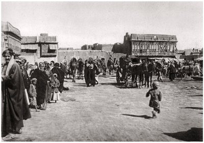 Der Basarplatz in Basra, Irak, 1925 von A. Kerim