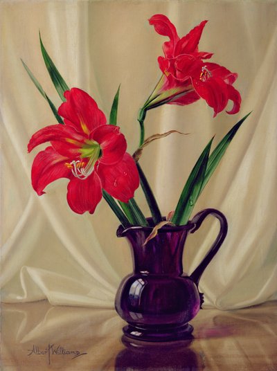 Amaryllis-Lilien in einem dunklen Glasgefäß von Albert Williams