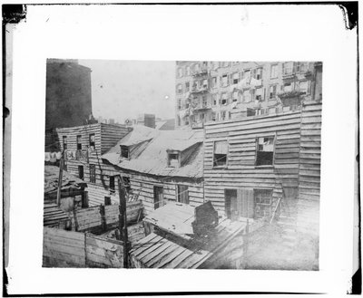 Todeshöhlen, 1872 von American School