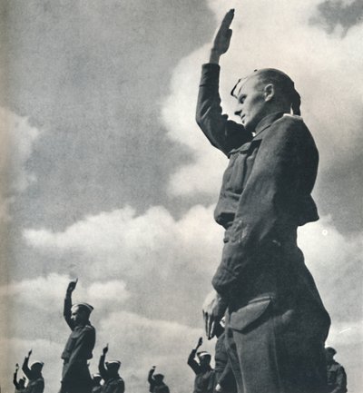 Hände der Armee von Cecil Beaton