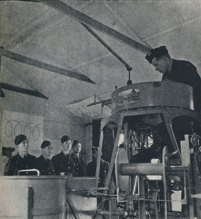 Anleitung für Luftschützen, 1941 von Cecil Beaton