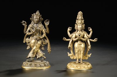 Tibetisch-chinesische Figur eines Bodhisattva von Chinese School