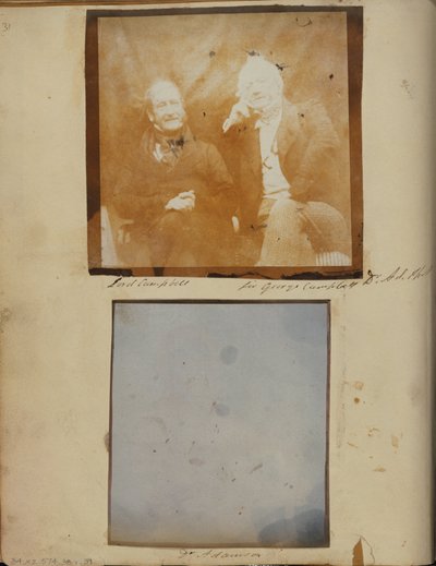 Unkenntliches Bild von Dr. John Adamson