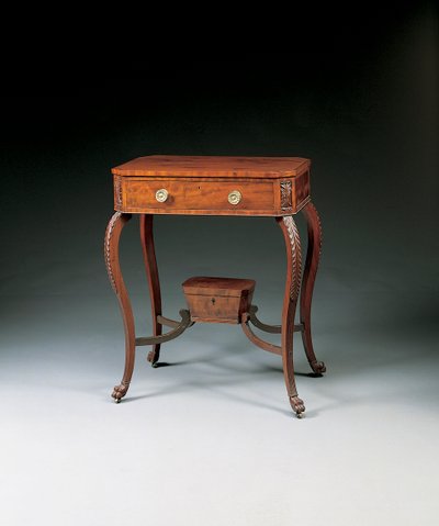 Ein klassischer geschnitzter Arbeitstisch, 1810-20 von Duncan Phyfe