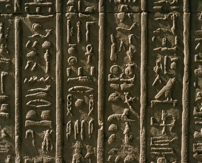 Flachrelief mit Hieroglyphen, 51-30 v. Chr. von Egyptian Egyptian