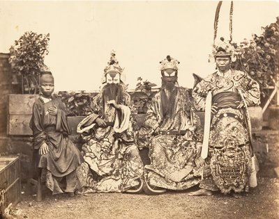 Theaterkostüme, Saigon, Cochinchina, 1866 von Emile Gsell