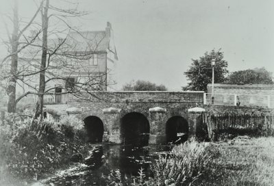 Roe Bridge, Mitcham Lane, 1897 von English Photographer