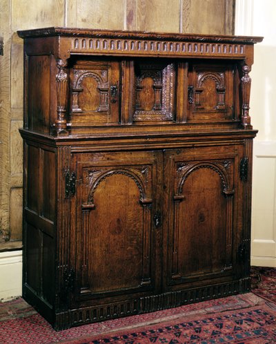 Flurschrank, Eiche, ca. 1600 von English School