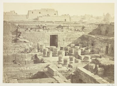 Neue Ausgrabung in Medinet-Haboo von Francis Frith