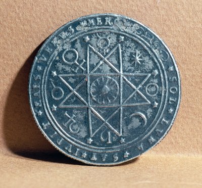 Alchemische Scheibe von French School