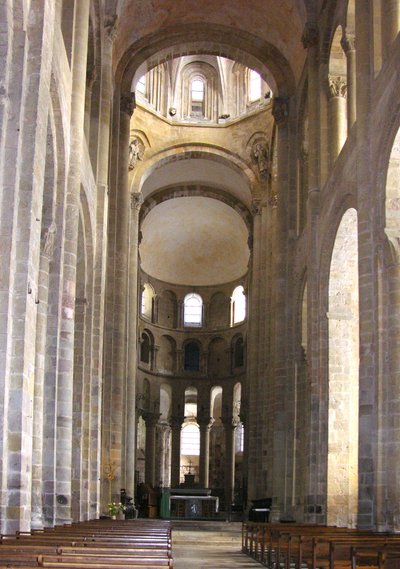 Ansicht des Kirchenschiffs, ca. 1050 von French School
