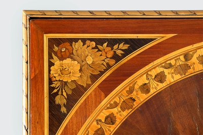 Tischplatte mit Blumeneinlagen (Holz) von Giuseppe Maggiolini