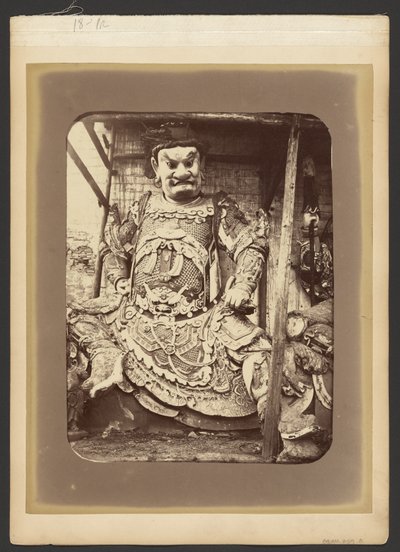Statue einer chinesischen Figur von John Thomson