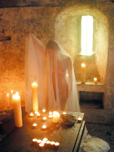 In der Kapelle von Joseph Angilella Auquier