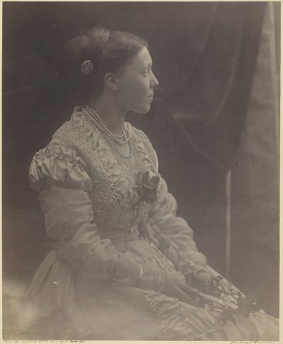Anne Thackeray Ritchie, Mai 1870 von Julia Margaret Cameron