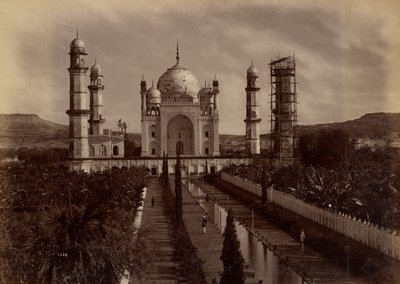 Grab von Aurangzebes Frau, Aurangabad von Lala Deen Dayal