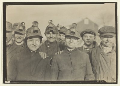 Breaker Boys in einer Kohlenmine in Pennsylvania von Lewis Wickes Hine