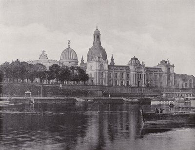 Kunstakademie von Neustadt gesehen von Photographer German