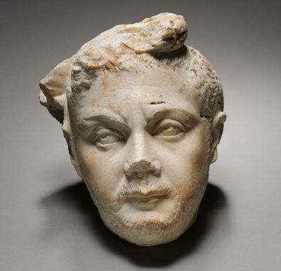 Kopf von Trajan von Roman Imperial Period
