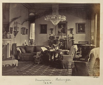 Salon - Roehampton. von Ronald Ruthven Leslie Melville