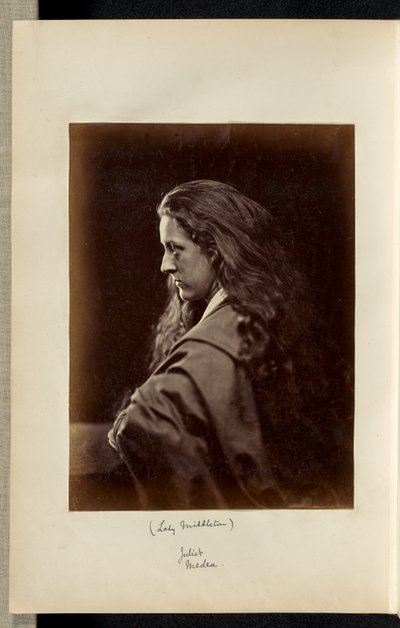 Lady Middleton als "Juliet Medea" von Ronald Ruthven Leslie Melville
