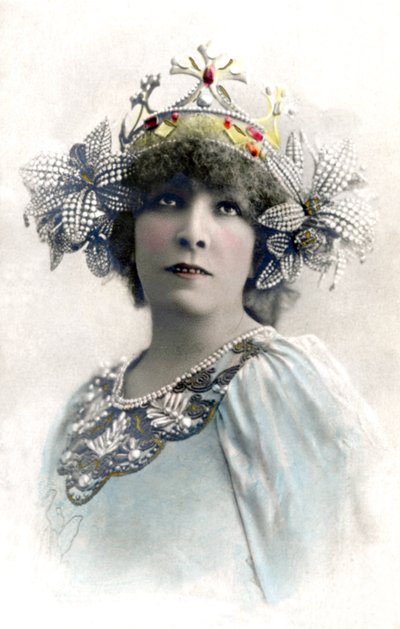 Sarah Bernhardt als Melissinde von Studio Reutlinger