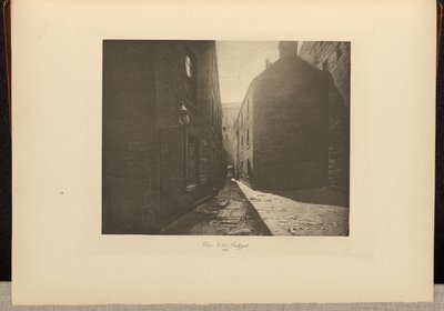 Close No. 29 Bridgegate von Thomas Annan
