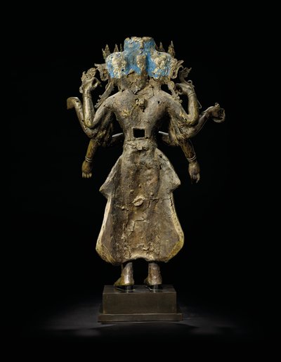 Ekadashalokeshvara-Statue von Tibetan School