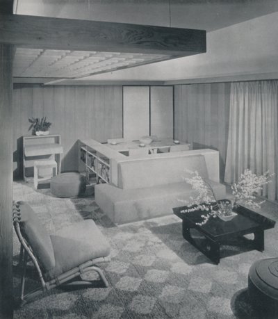 Eine kombinierte Wohn- und Esszimmer, 1942 von Unbekannt