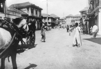 Eine Straße in Mumbai Bombay, Indien, um 1918 von Unbekannt