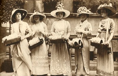 Erster Alexandra-Rosen-Tag, 21. Juni 1912, 1933 von Unbekannt