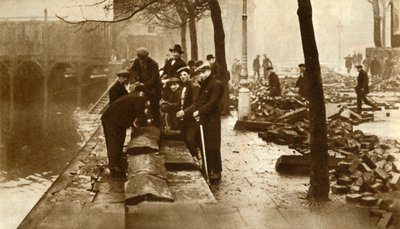 Überschwemmung in London, 1928, 1935 von Unbekannt