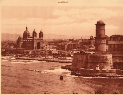 Fort St. Jean und Kathedrale, Marseille, 1930 von Unbekannt