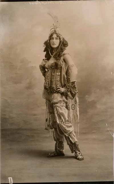 Ida Rubinstein, russische Ballerina von Unbekannt