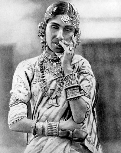 Indische Nautch-Tänzerin, 1936 von Unbekannt