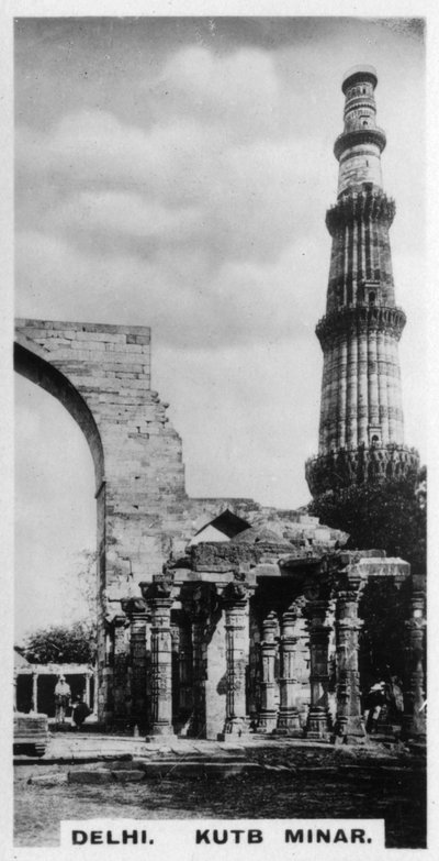 Kutb Minar, Delhi, Indien, um 1925 von Unbekannt