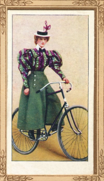 Dame auf Fahrrad mit geteiltem Rock, 1939 von Unbekannt